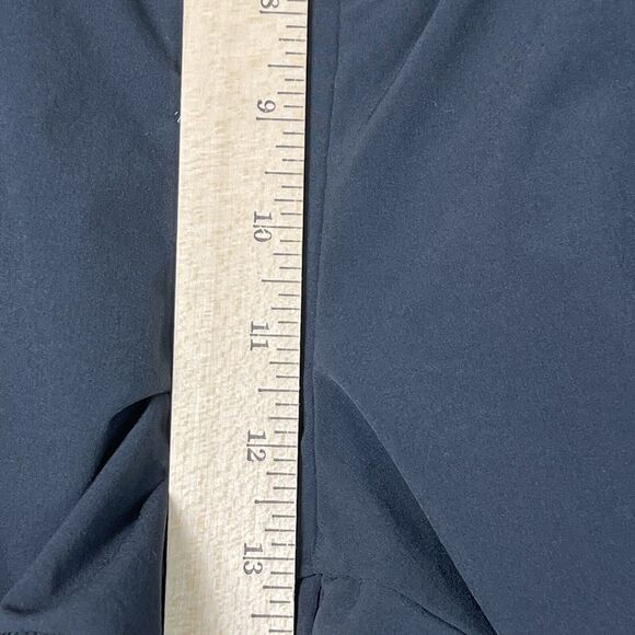 Rhone Shorts Mens Extra Large Black Swift 4" Short Yoga Workout Gym Adult - Picture 4 of 14